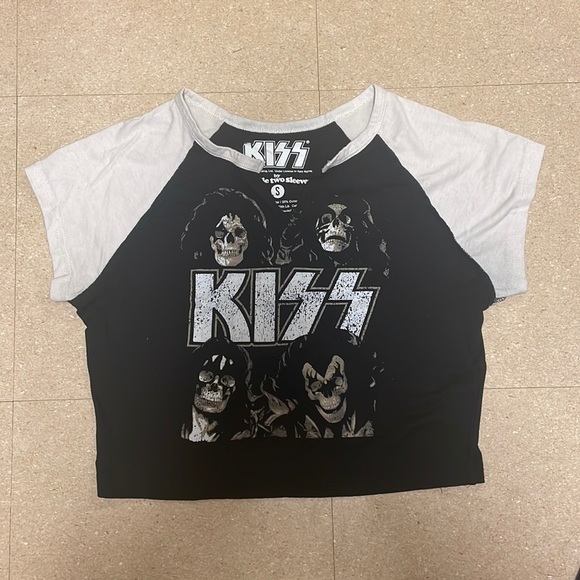 y2k KISS band crop top womens grunge bikercore cute - Picture 1 of 2